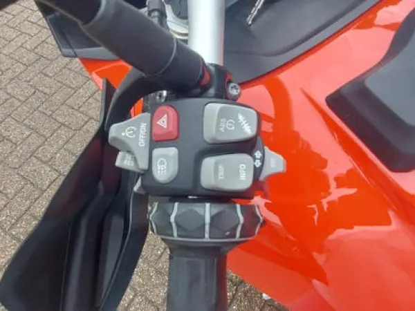 2019 BMW S 1000 XR - € 16.500 (1/1)