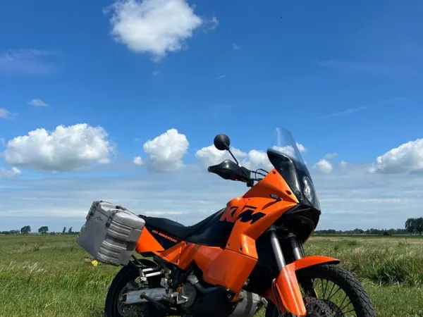 Bouwjaar onbekend KTM 950 Adventure - € 2.600 · Bieden (1/1)