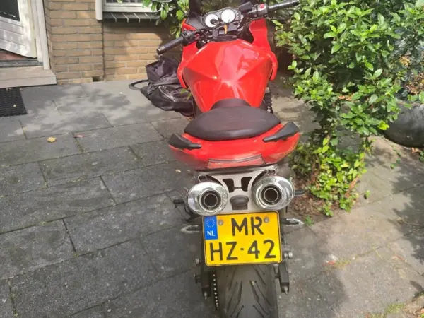 Year unknown Kawasaki ik heb Hele Mooie Motor uit Garage gehaald. - €3,900 · Bidding (1/1)