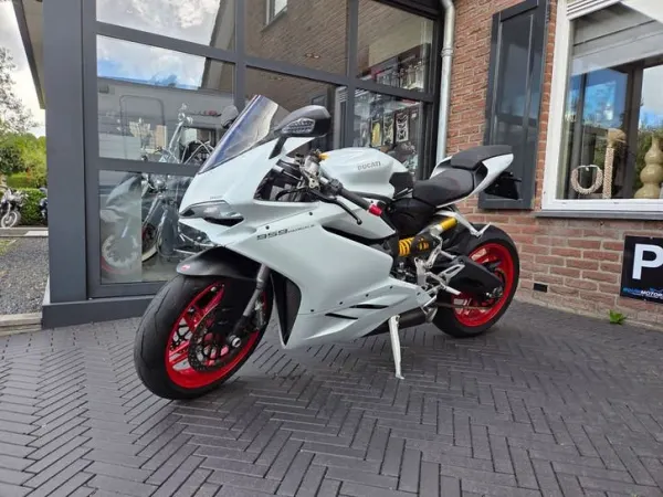 Bouwjaar onbekend Ducati 959 Panigale - € 14.495 · Bieden (1/1)