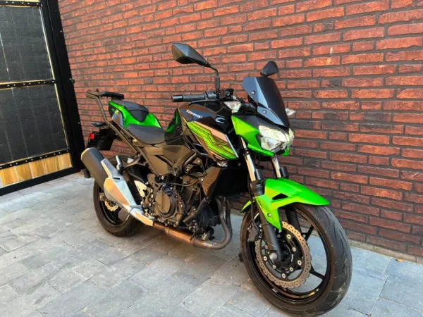 2019 Kawasaki Z 400 - € 3.990 · Bieden (1/1)