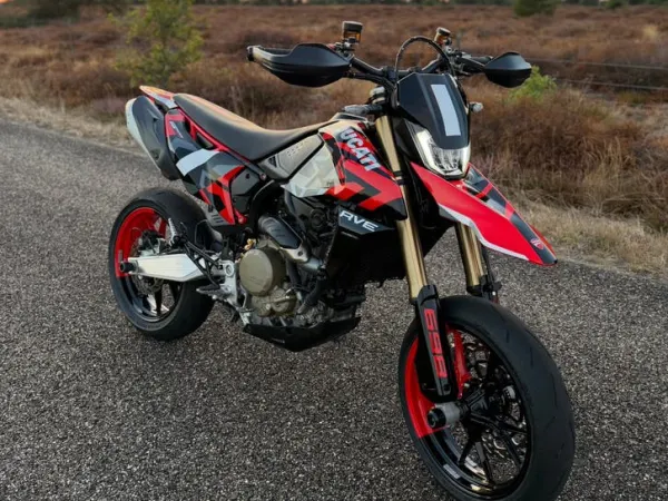 Year unknown Ducati Hypermotard 698 Mono - €11,250 (1/1)
