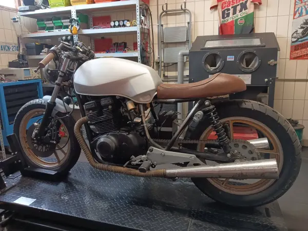 1986 Suzuki GSX 400 - €900 (1/1)