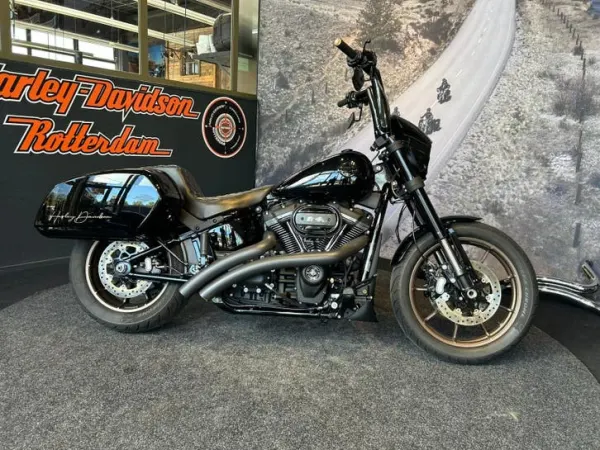2020 Harley-Davidson Softail - € 22.990 (1/1)
