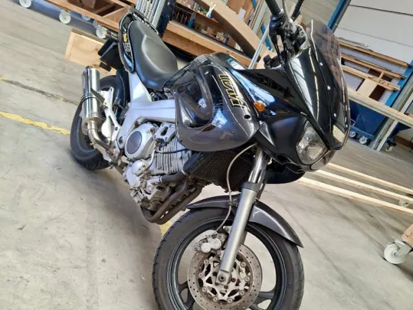 2001 Yamaha TDM 850 - € 1.750 · Bieden (1/1)