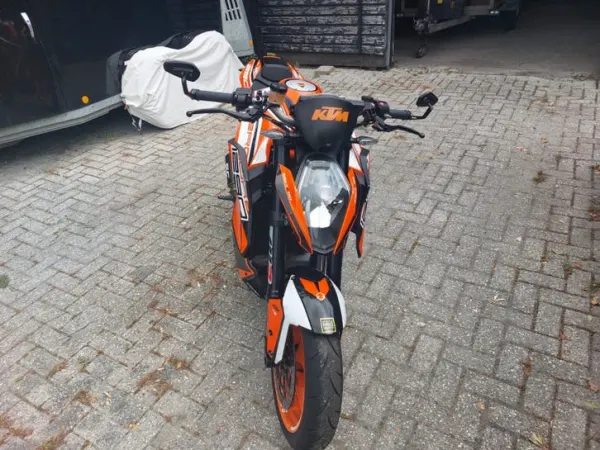 2014 KTM 1290 Super Duke R - €8,500 · Bidding (1/1)