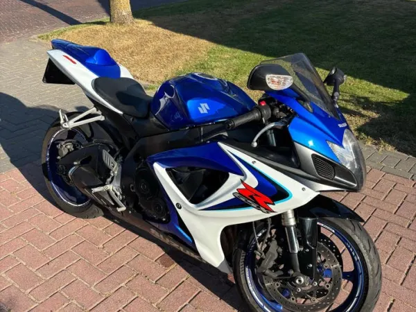 2006 Suzuki GSX-R 600 - €5,300 (1/1)