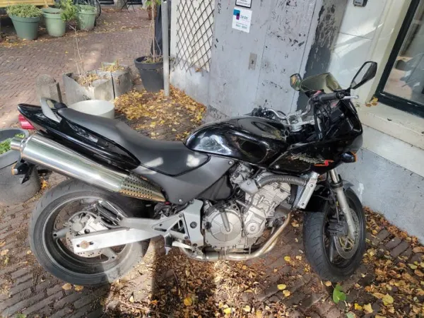 2003 Honda Hornet - € 1.850 · Bieden (1/1)