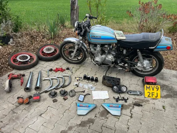 Year unknown Suzuki GS 850 - €750 · Bidding (1/1)