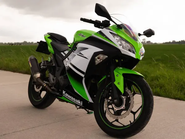 2018 Kawasaki Ninja 300 - € 5.500 (1/1)