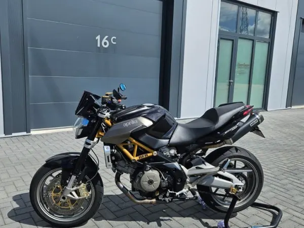 Bouwjaar onbekend Aprilia Shiver 750 - € 2.950 · Bieden (1/1)