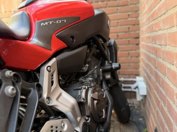 2015 Yamaha MT-07 - €5,150 · Bidding (1/1)