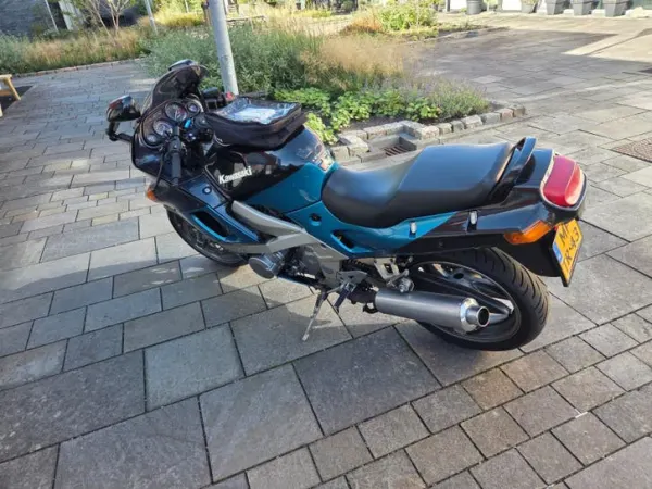 1994 Kawasaki ZZR 600 - €1,200 · Bidding (1/1)