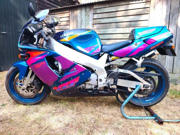 1994 Yamaha yzf 750r uit 1994 Goed Onderhouden Sportmotor - € 2.750 (1/1)