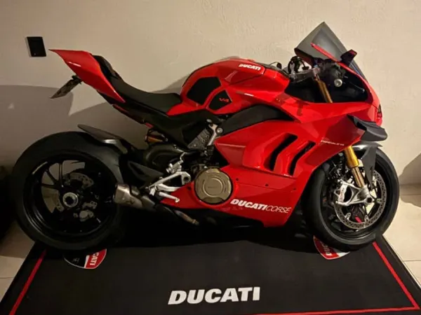 Year unknown Ducati Panigale v4s - €24,000 (1/1)