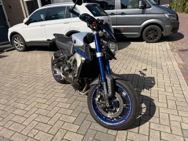 Bouwjaar onbekend Yamaha MT 09 - € 6.250 (1/1)