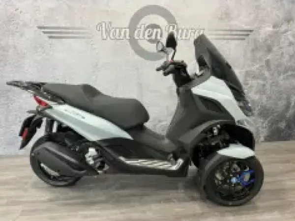 2026 Piaggio MP3 310 HPE - €8,795 (1/1)