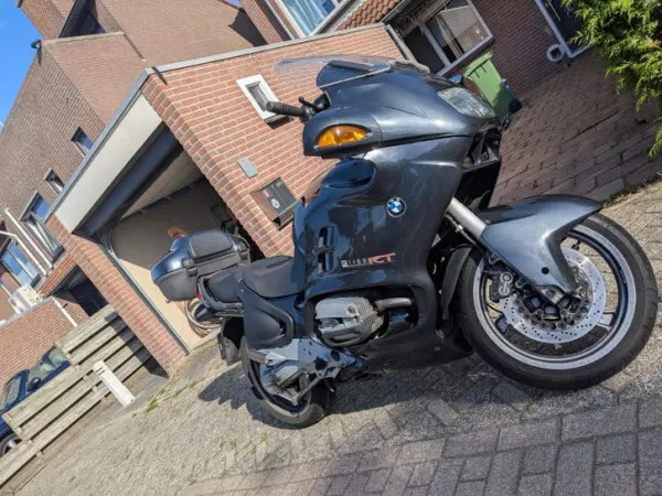 Year unknown BMW R1100 RT uit 1998-Comfortabele Toermotor - €500 · Bidding (1/1)