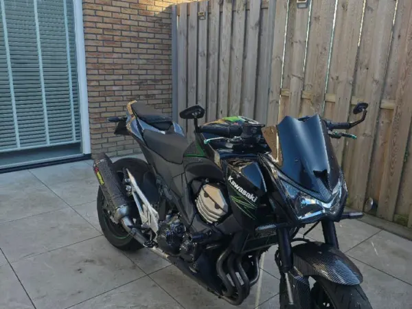 2015 Kawasaki Z 800 - €2,600 · Bidding (1/1)
