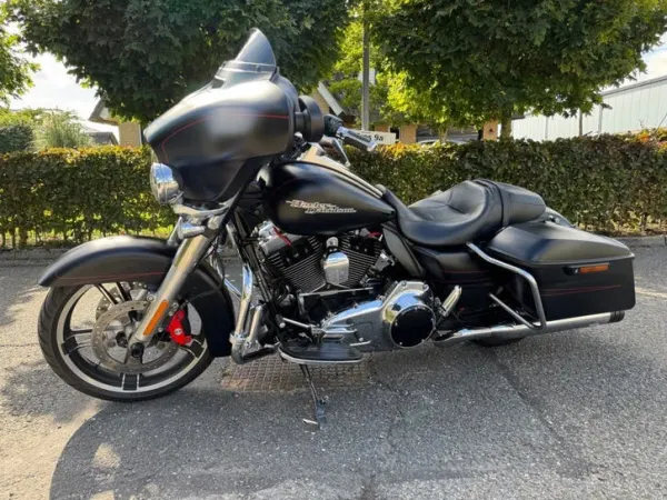 2015 Harley-Davidson Street Glide - €15,999 (1/1)
