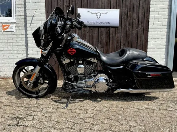 2015 Harley-Davidson Street Glide - € 15.000 (1/1)