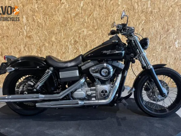 2009 Harley-Davidson Dyna Street Bob - €10,950 (1/1)