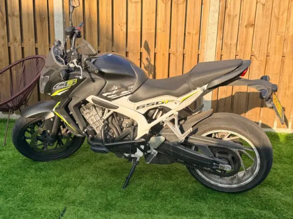 2016 Honda CB 650 F - € 4.500 (1/1)