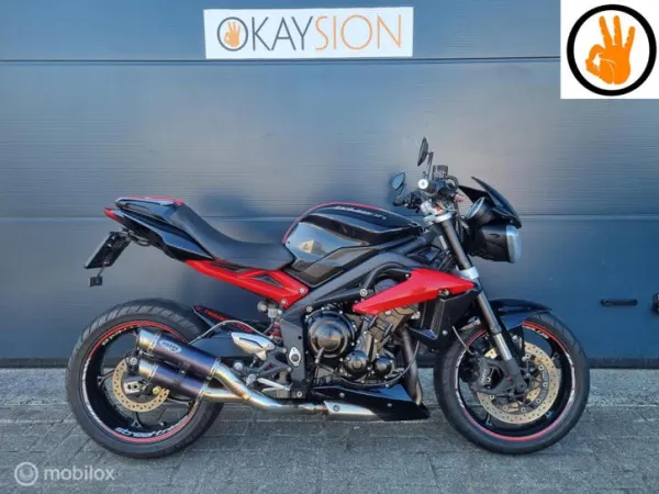 2014 Triumph Street Triple R ABS (bj 2014) Bulls Stickerset - €5,990 (1/1)