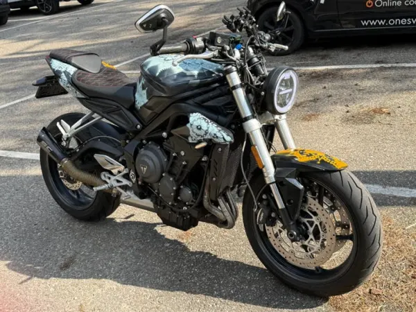 2019 Triumph Triumph - € 5.000 (1/1)