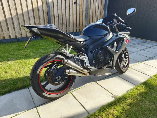 2007 Suzuki GSX-R 600 - €6,650 (1/1)