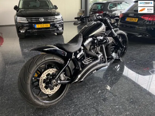 2016 Harley-Davidson Breakout - €19,950 (1/1)