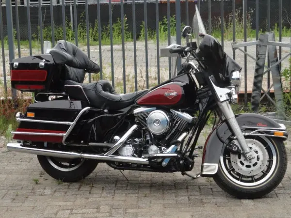 1988 Harley-Davidson Electra 1988 11000KLM - €6,750 · Bidding (1/1)