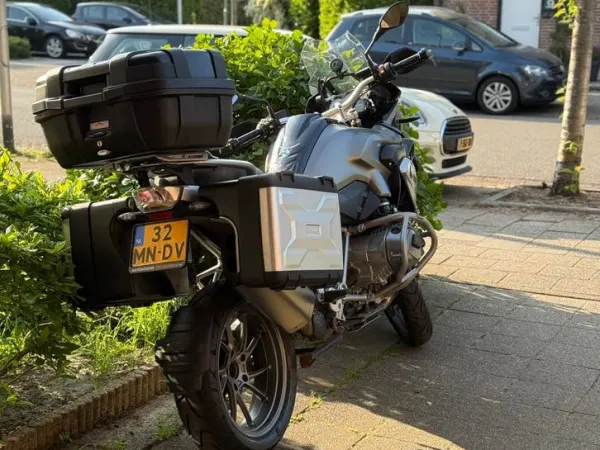 2014 BMW R 1200 R - € 9.500 · Bieden (1/1)