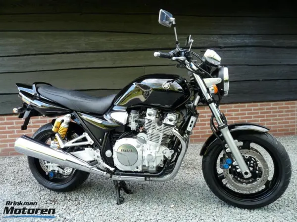 2006 Yamaha XJR 1300 - € 4.950 (1/1)