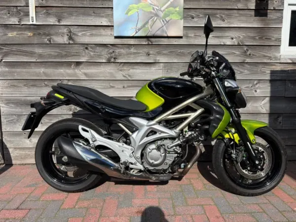 2011 Suzuki Gladius 650 - €3,350 (1/1)