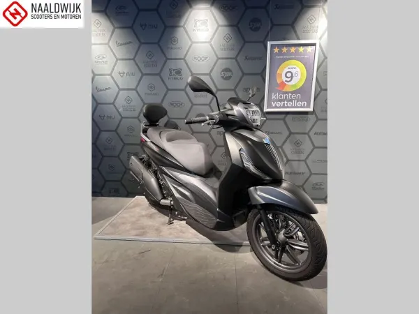2022 Piaggio New Beverly S 400 HPE - €5,695 (1/1)