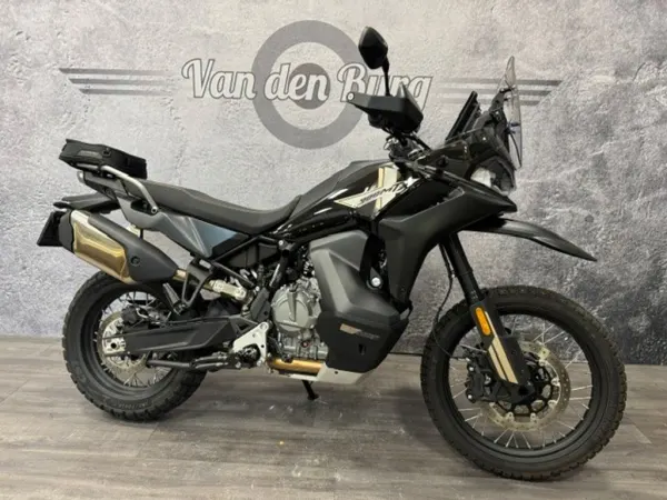 2025 Cfmoto 800 MT-X - €9,395 (1/1)