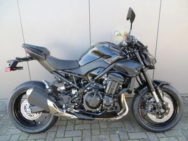 2026 Kawasaki Z900 - €11,299 (1/1)