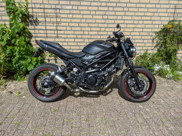 2016 Suzuki SV 650 - € 3.995 · Bieden (1/1)