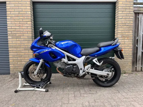 2003 Suzuki SV 650 - € 1.700 · Bieden (1/1)