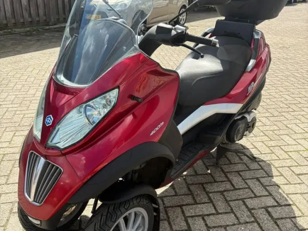 2010 Piaggio mp3 400 2010 - € 3.000 (1/1)