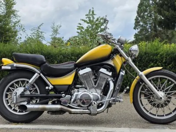 1986 Suzuki Intruder 1986 VS700 Dutch Registration - €1,750 (1/1)