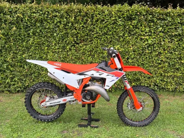 2023 KTM SX 125 2023 - € 5.250 · Bieden (1/1)
