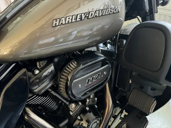 2021 Harley-Davidson CVO Limited - € 32.500 (1/1)