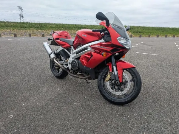2000 Aprilia Falco SL1000 - €2,250 · Bidding (1/1)