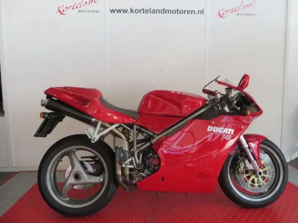 2002 Ducati 996 - € 6.490 (1/1)