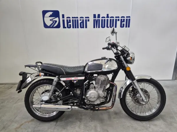 2021 Jawa 350 - € 2.499 (1/1)
