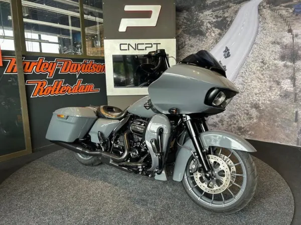 2019 Harley-Davidson Fltrxs Road Glide Spec.Viv.Bl. (bj 2019) - €32,990 (1/1)