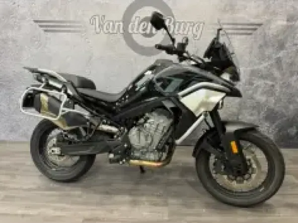 Year unknown Cfmoto 800MT Zwart - €8,895 (1/1)