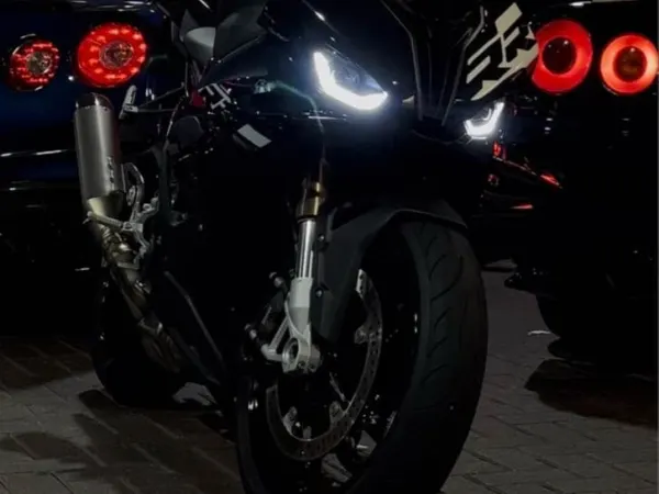 Year unknown BMW S 1000 RR - €16,000 · Bidding (1/1)